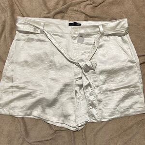 NWT- Banana Republic - 6 & 18